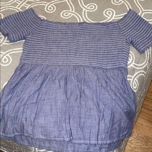 Old navy off the shoulder top! Never worn